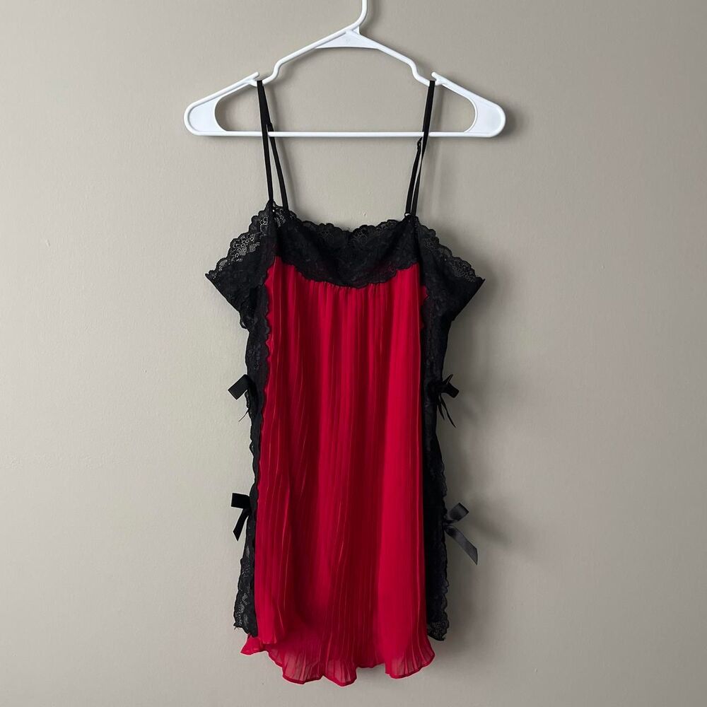 In-bloom-by-jonquil Women's Red and Black Dress